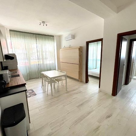 Bilocale Con Posto Auto La Chicca Del Golfo Apartment La Spezia Exterior foto