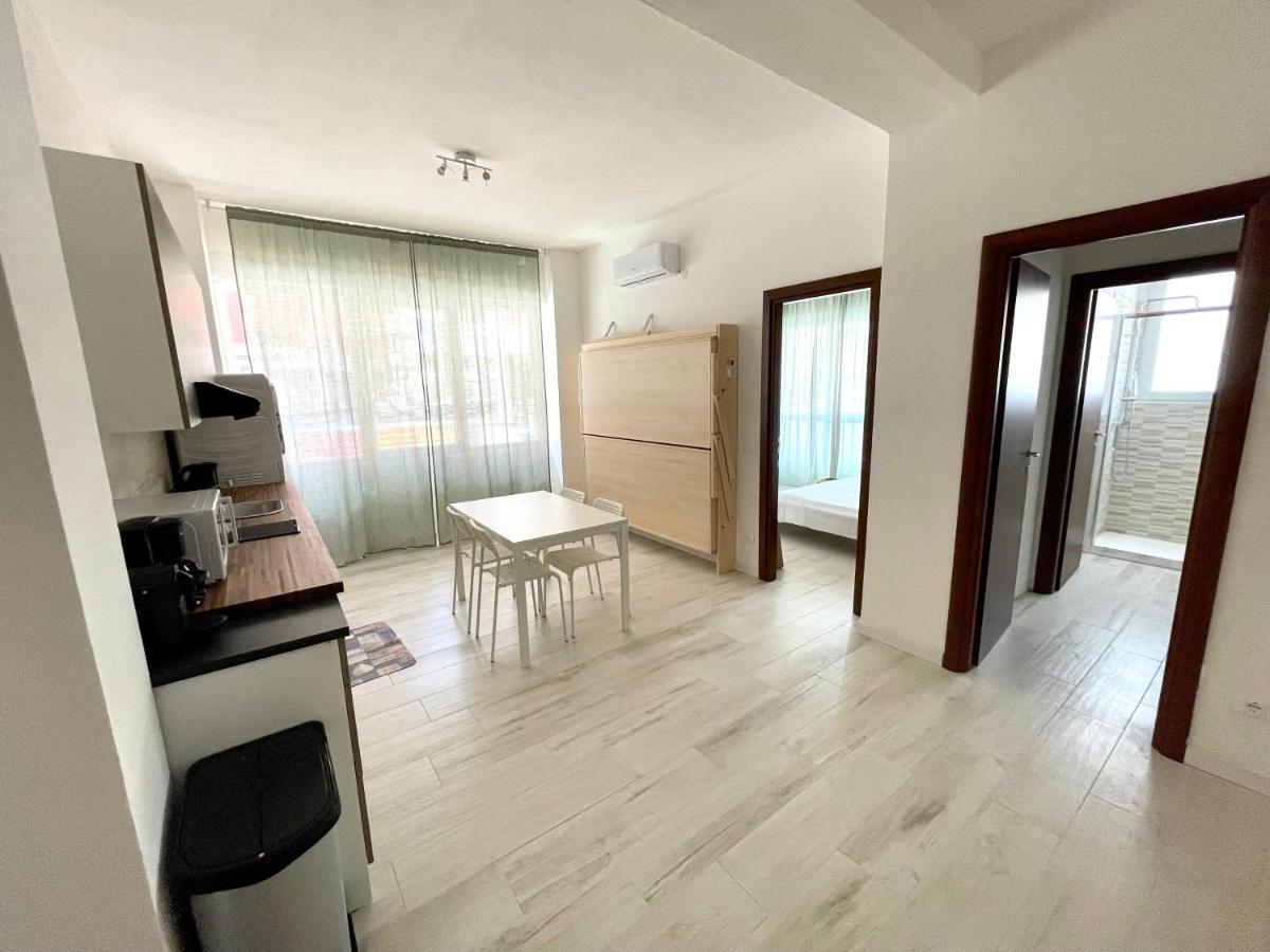 Bilocale Con Posto Auto La Chicca Del Golfo Apartment La Spezia Exterior foto